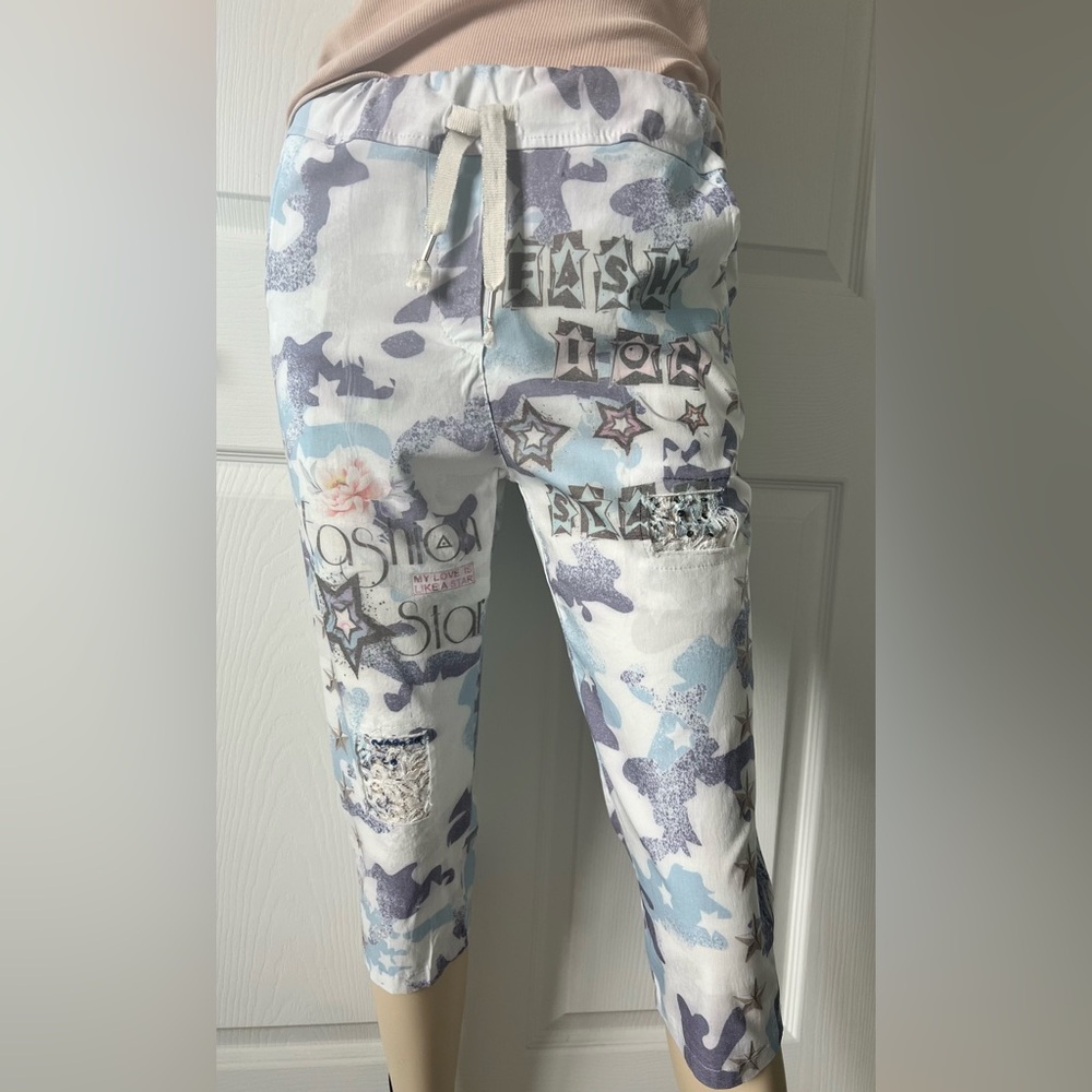 Women's Graphic Print Drawstring Waist Cropped Pants Sz Small